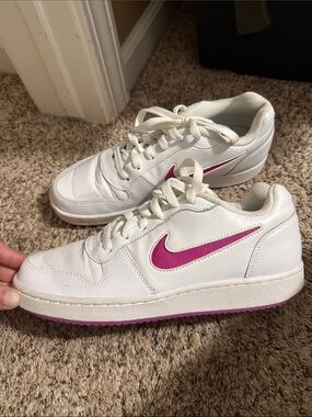 Nike White Low-Top Sneakers with Pink Swoosh